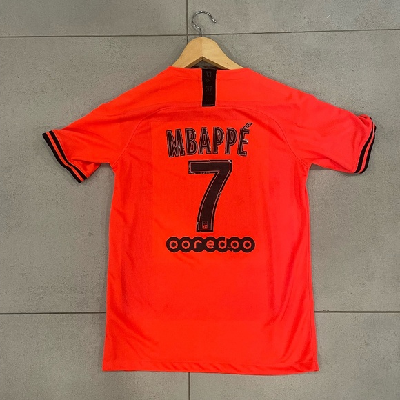 Authentic PSG Mbappé Orange Soccer Shirt - Picture 4 of 6